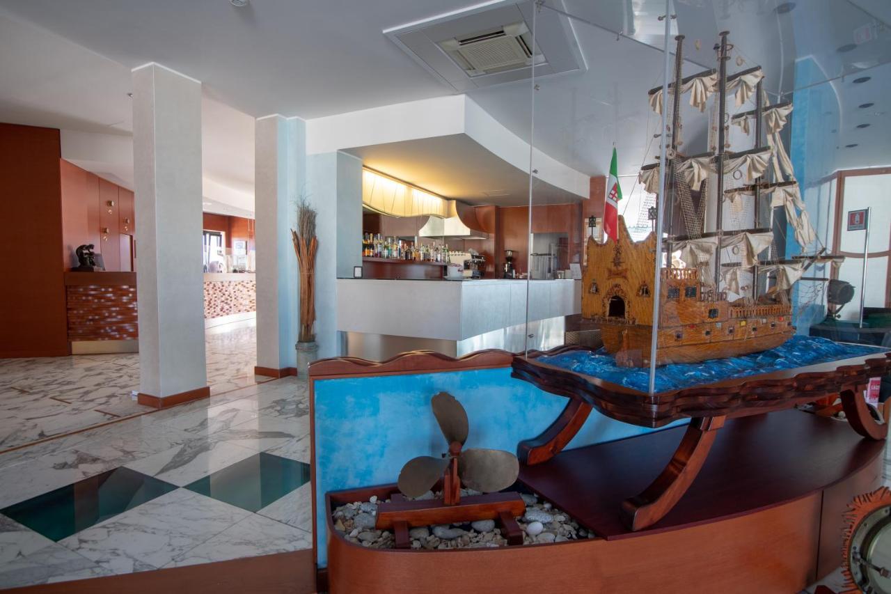 Best Western Hotel Nettuno Brindisi Exterior foto