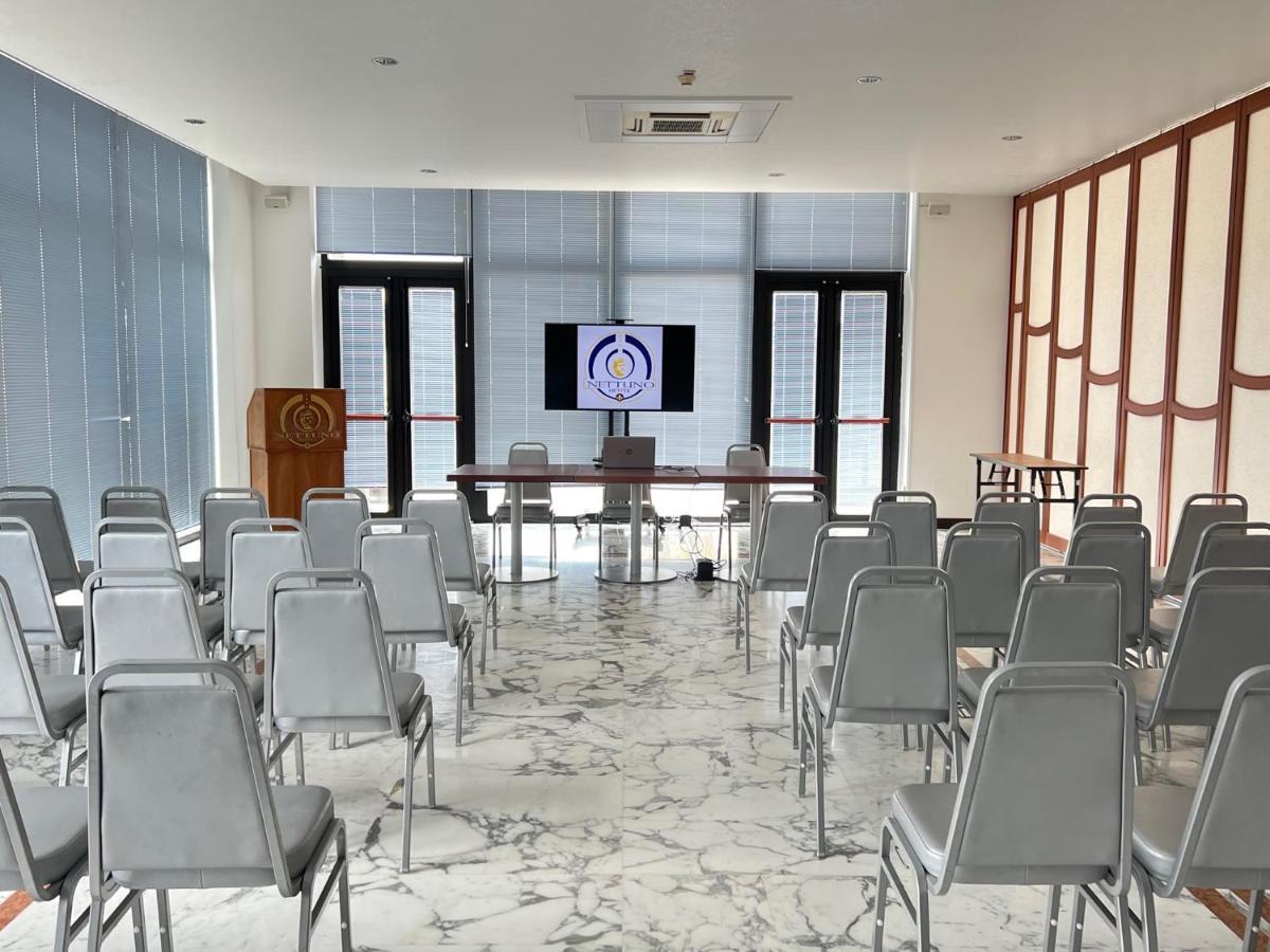 Best Western Hotel Nettuno Brindisi Exterior foto